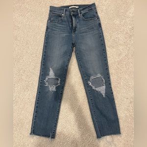 Levi 724 High Rise Straight Crop Womens jean